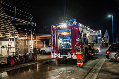 Auenwald-Unterbrueden: Waermestrahler faengt Feuer - Rauchmelder verhindert Wohnungsbrand